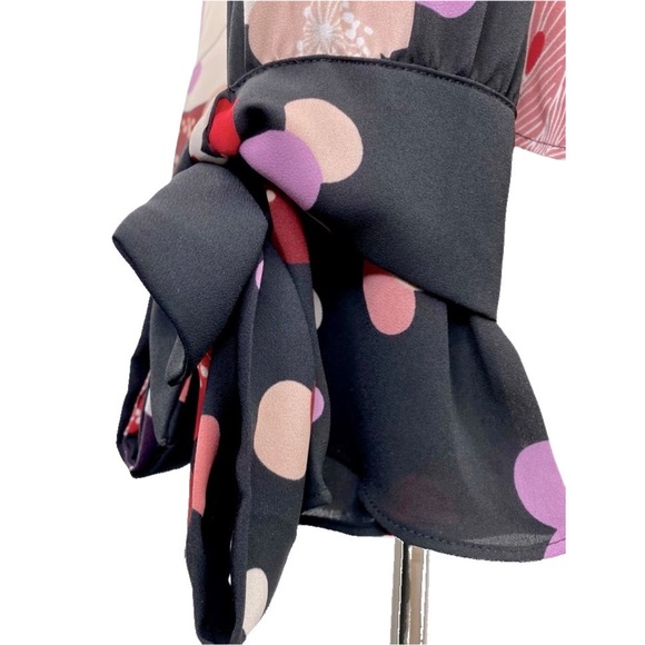 Ann Taylor Bow Cuff Black Blouse with Multicolor Floral Pattern. Size S - Picture 5 of 11